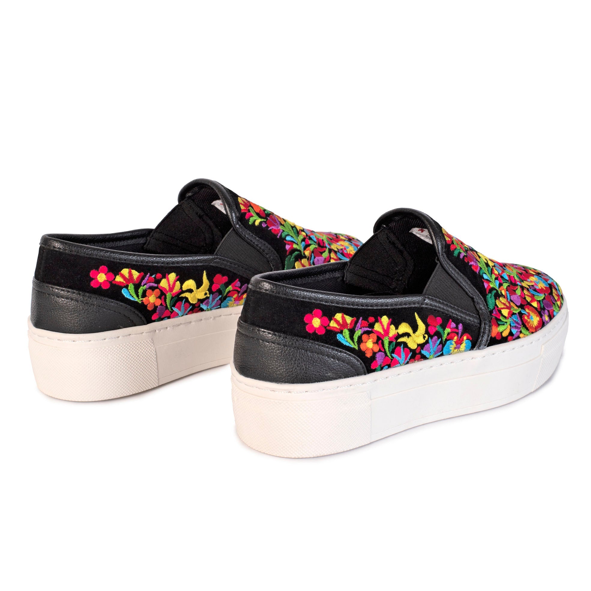 DANA BORDADO VALLES NEGRO