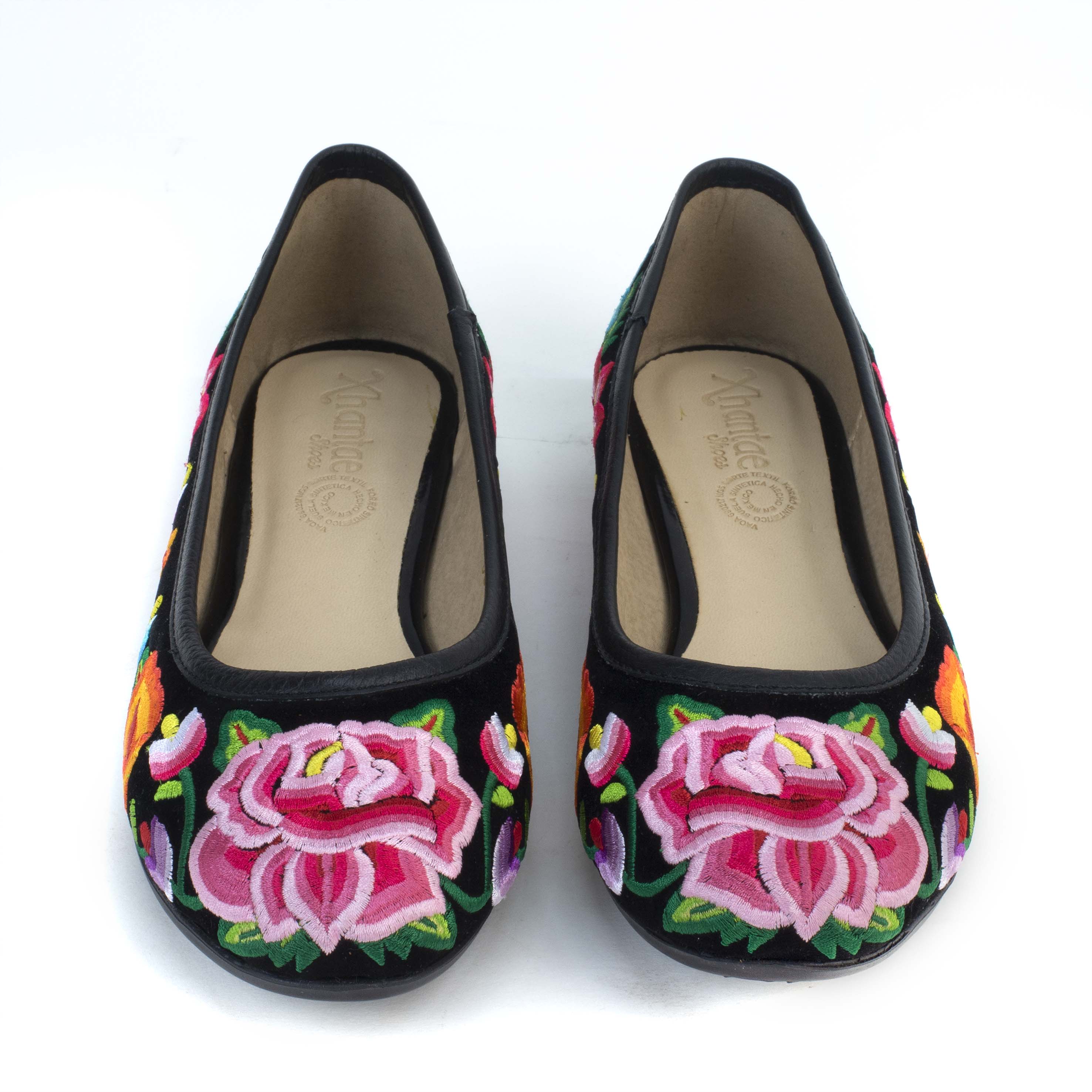 XITLALI BORDADO FLORAL