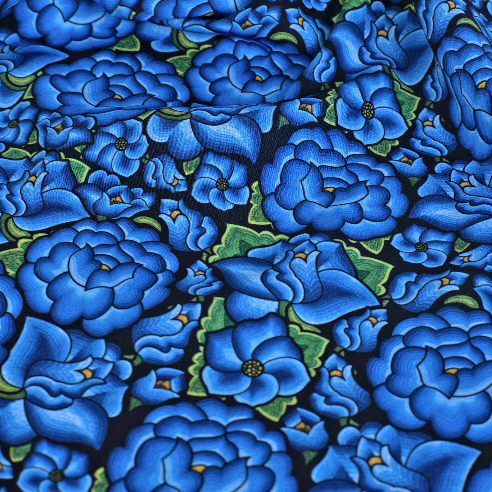 TELA TIPO SEDA DISEÑO 102 FLORAL AZUL X METRO