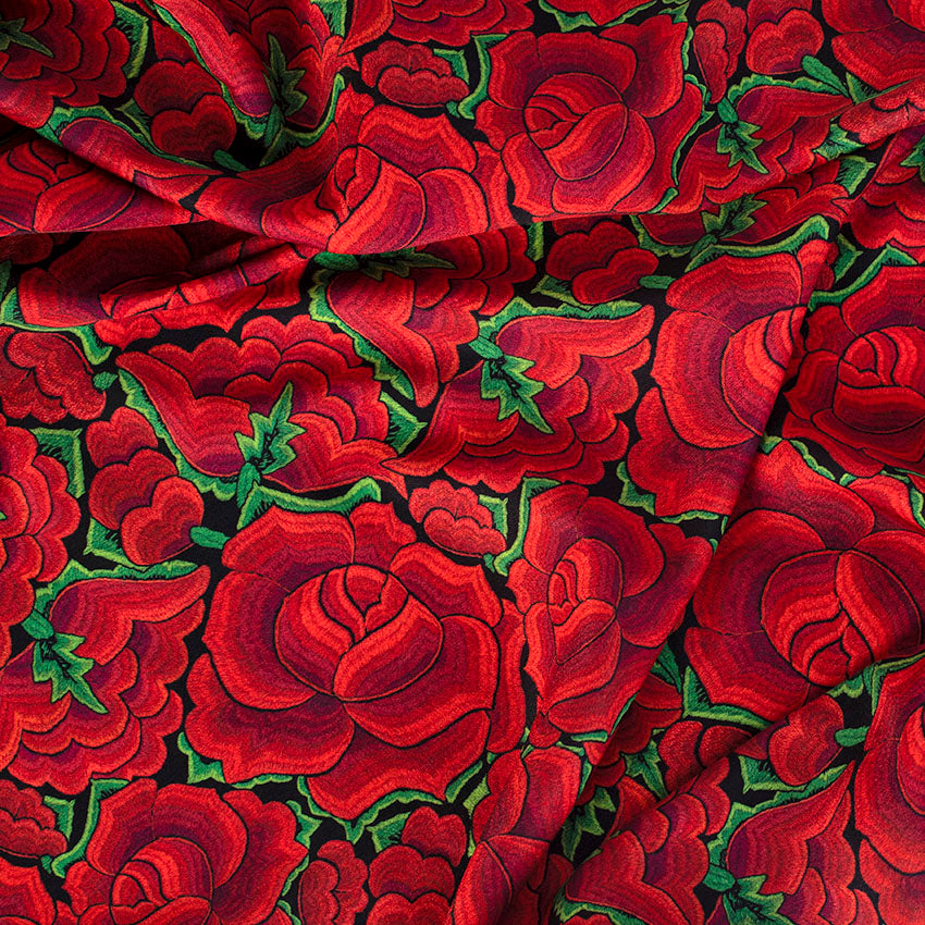 TELA TIPO SEDA DISEÑO FLORAL 5 X METRO